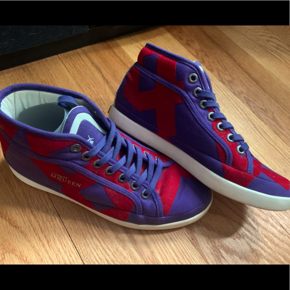 Alexander McQueen x Puma red/blue sneakers